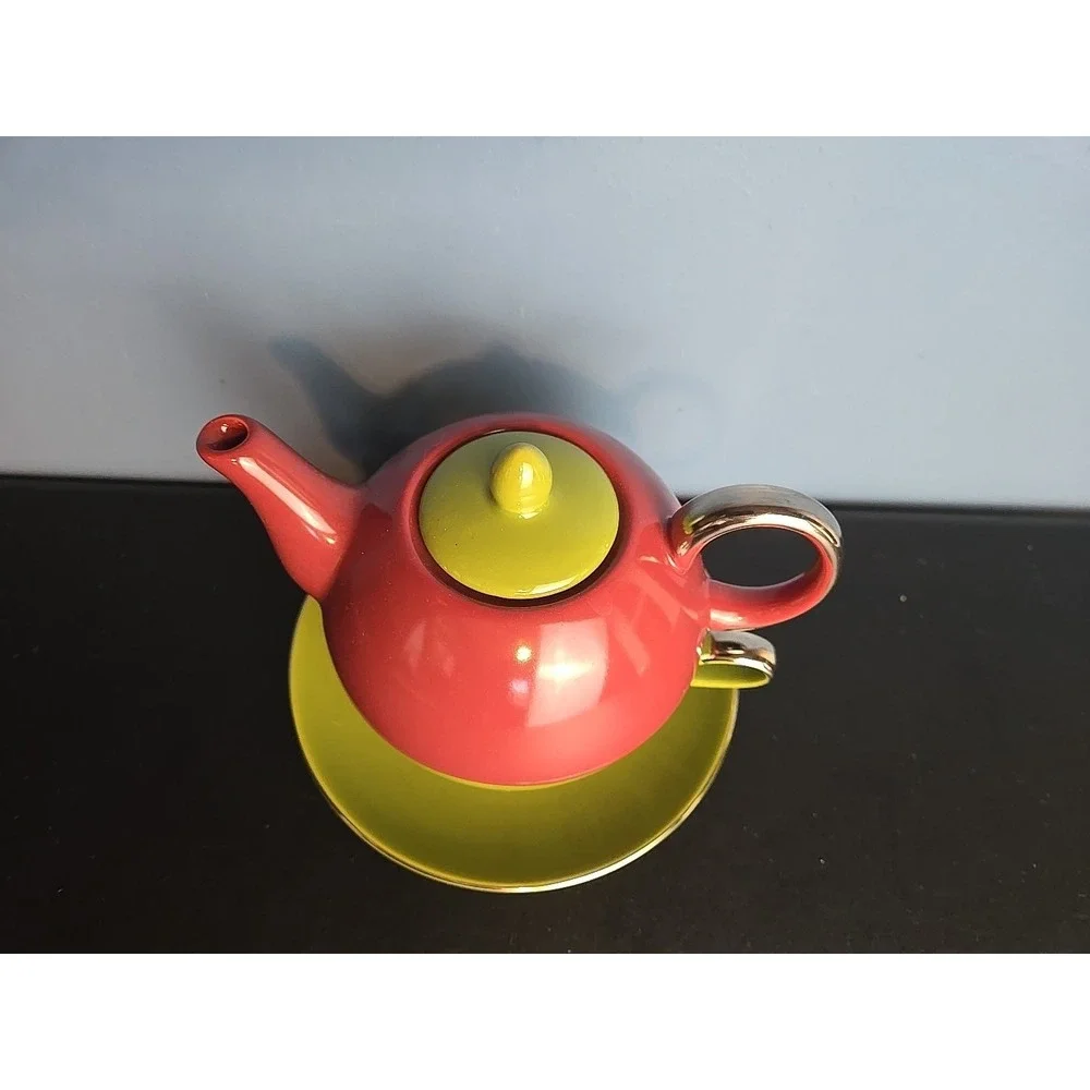 Teapot For One with‎ Tea Cup and Saucer Red Green Flowers